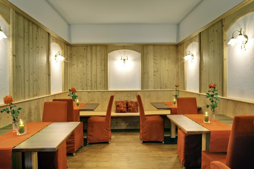 Parkhotel Plauserhof ภายนอก รูปภาพ
